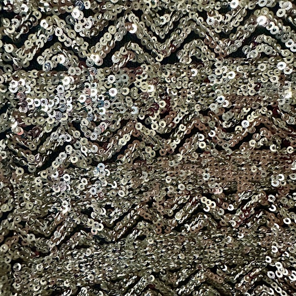 NWT Zara Silver Sequin Blazer - Size L - Picture 7 of 14